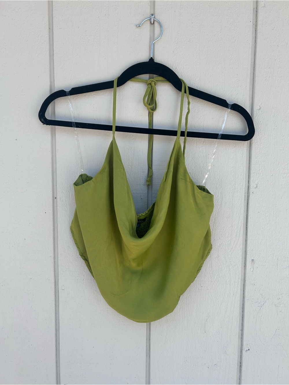 Cute wild fable Lime Green Halter/Cowl Crop Top size large